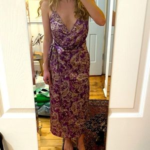Zara paisley print wrap dress. NWT, never worn. Straps aren’t adjustable.
